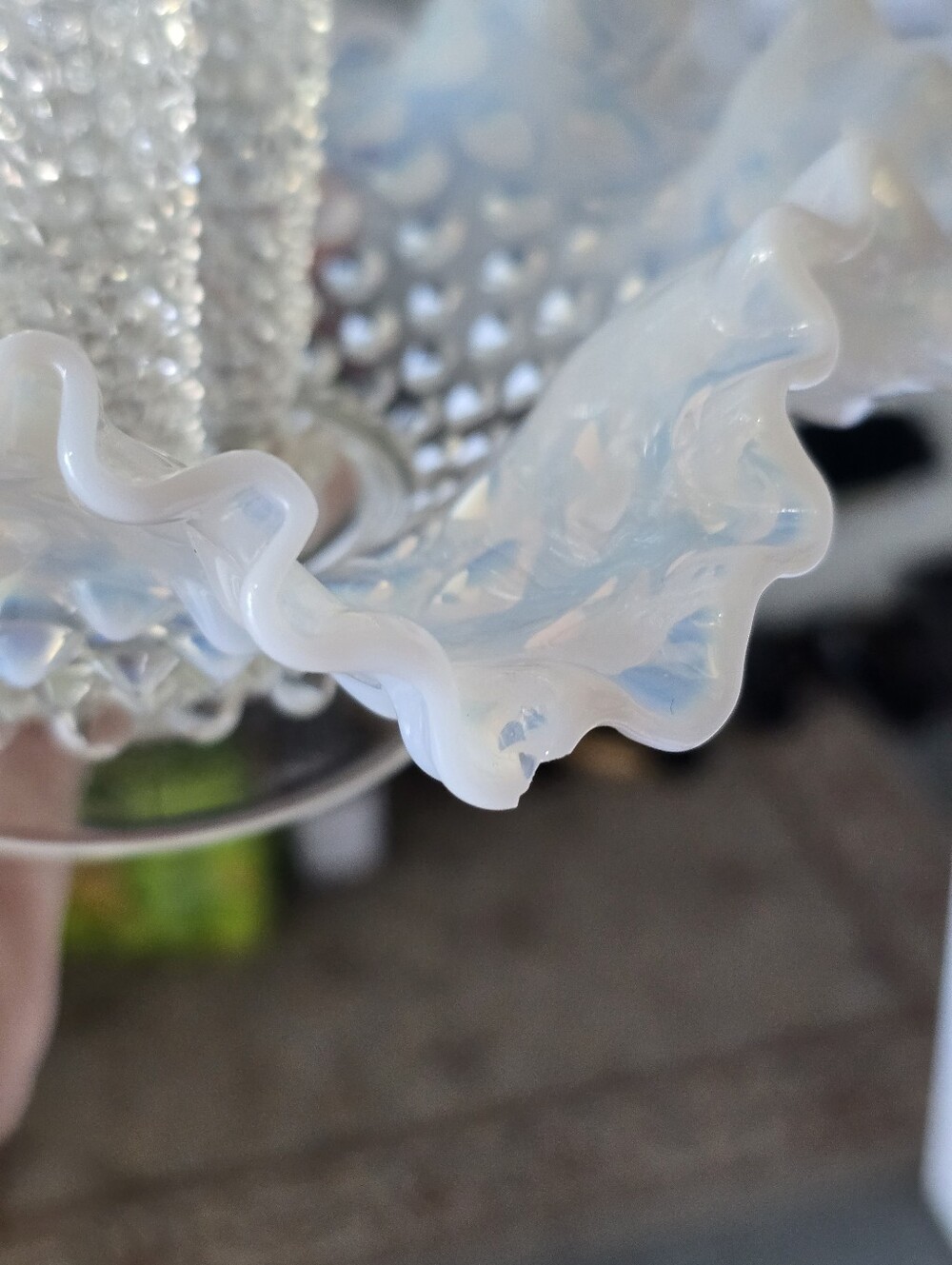 ANTIQUE USA FENTON FRENCH WHITE HOBNAIL OPALESCENT ART GLASS FLOWER VASE EPERGNE - Picture 9 of 9